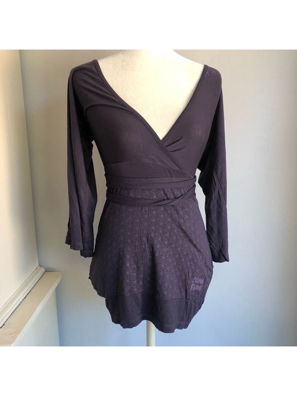 Skunkfunk Plum Wrap Top - Size 2 (US Small)